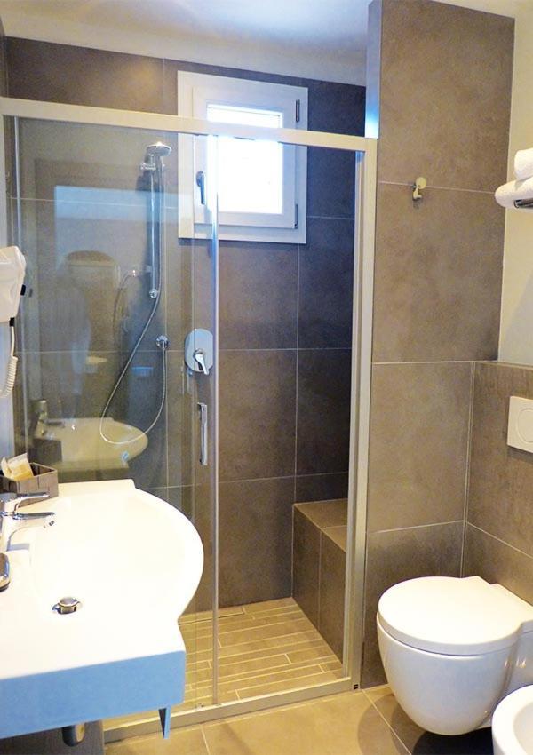 Hotel D'Annunzio Католика Екстериор снимка