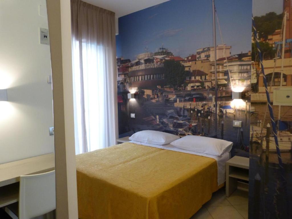Hotel D'Annunzio Католика Екстериор снимка